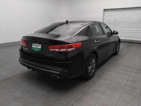 Used 2020 Kia Optima LX FWD image 9
