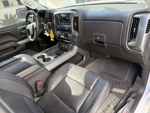 Used 2018 Chevrolet Silverado 1500 LTZ Z71 w/ LTZ Plus Package AWD/4WD image 7