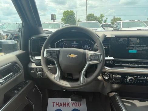 New 2026 Chevrolet Silverado 2500 LTZ w/ LTZ Plus Package AWD/4WD image 15