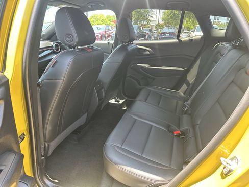 Used 2024 Chevrolet Trax RS w/ Driver Confidence Package FWD image 31
