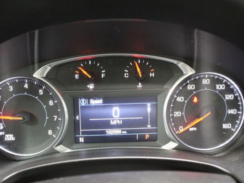 Used 2018 GMC Terrain SLT w/ Preferred Package image 33