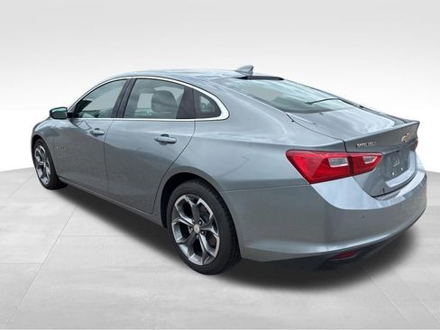 Used 2024 Chevrolet Malibu LT FWD image 3