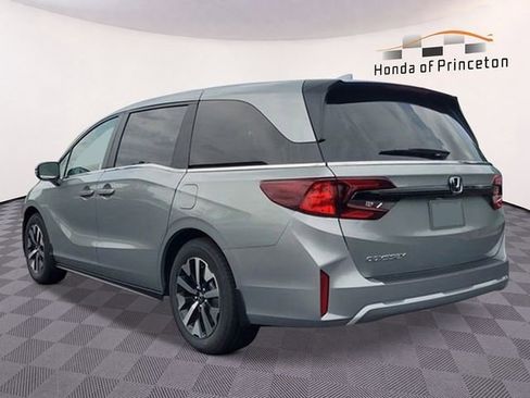 New 2026 Honda Odyssey EX-L image 4