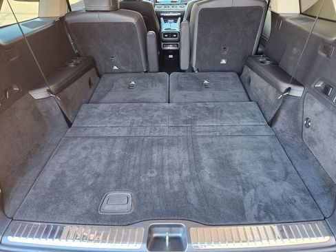 Certified 2026 Mercedes-Benz GLS 450 4MATIC image 30