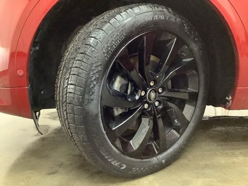 Used 2021 Land Rover Discovery Sport SE R-Dynamic image 31