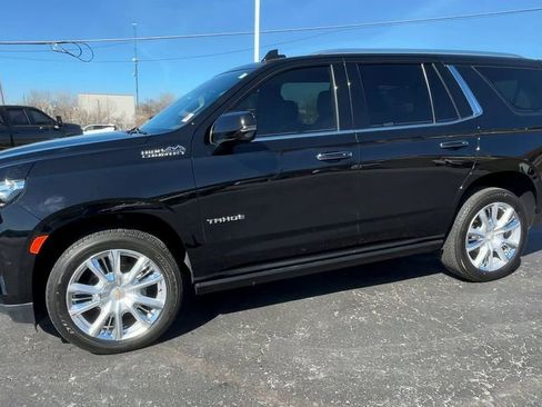 Used 2022 Chevrolet Tahoe High Country AWD/4WD image 6