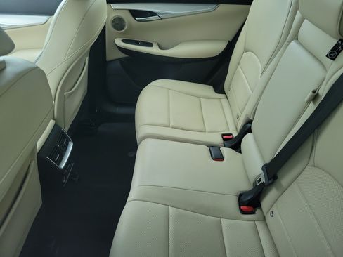 Used 2019 INFINITI QX50 Essential w/ Proactive Package FWD image 12