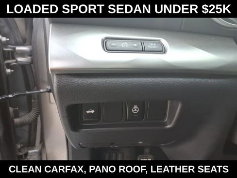 Used 2023 Nissan Maxima SL image 17