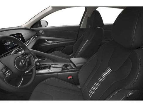 Certified 2024 Hyundai Elantra SEL w/ Convenience Package FWD image 12