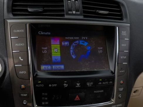 Used 2014 Lexus IS 350C image 39