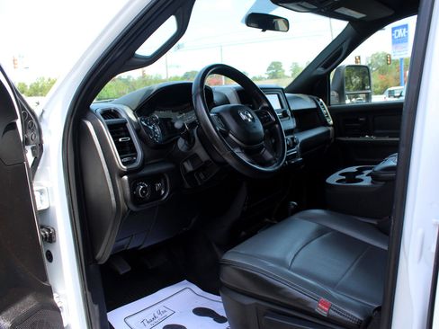 Used 2023 RAM 2500 Tradesman image 18