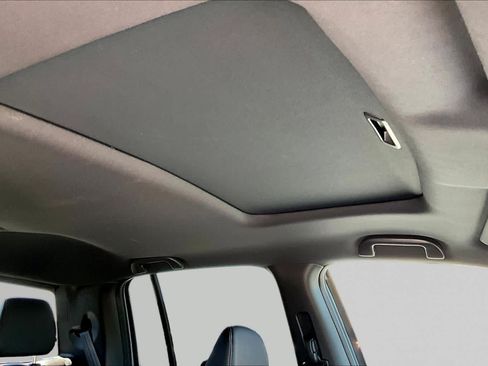 Used 2023 Honda Ridgeline Black Edition image 13