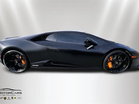 Used 2020 Lamborghini Huracan EVO image 6