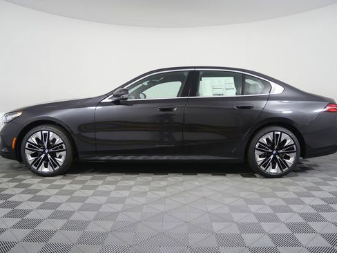 New 2026 BMW 530i image 6