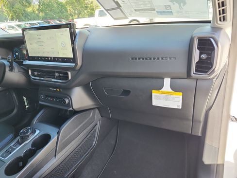 New 2025 Ford Bronco Sport Outer Banks image 19