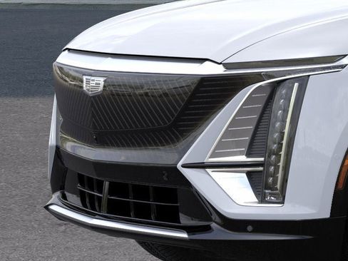 New 2026 Cadillac Lyriq Luxury image 13