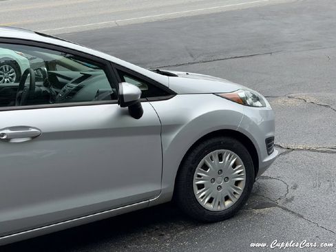 Used 2014 Ford Fiesta S FWD image 38