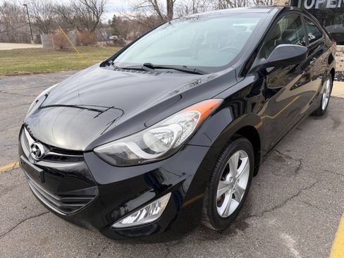 Used 2013 Hyundai Elantra image 7