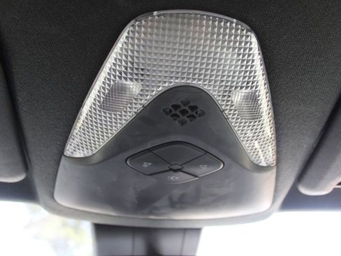Used 2019 Toyota C-HR XLE FWD image 44