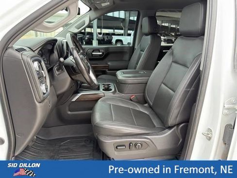 Used 2021 GMC Sierra 1500 SLT w/ SLT Premium Plus Package AWD/4WD image 16