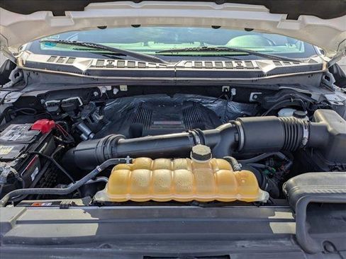 Used 2017 Ford F150 Raptor w/ Equipment Group 802A Luxury AWD/4WD image 23