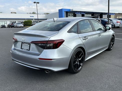 Used 2025 Honda Civic Sport image 8