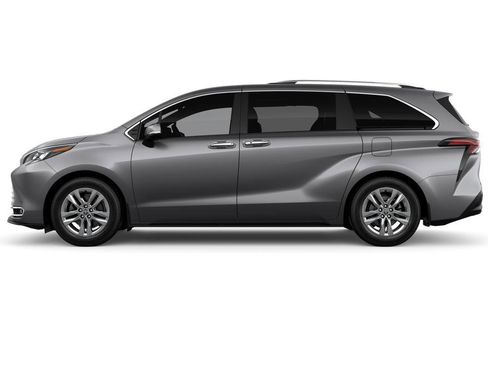 New 2026 Toyota Sienna Limited FWD image 3