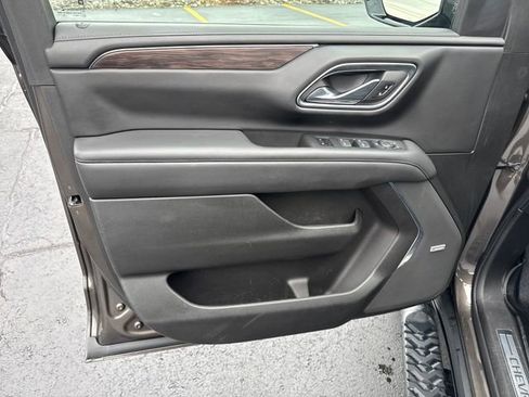 Certified 2021 Chevrolet Suburban Z71 image 16