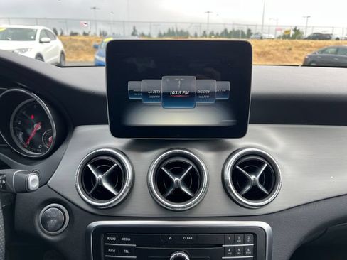 Used 2019 Mercedes-Benz CLA 250 4MATIC image 22