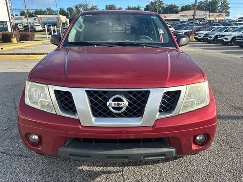 Used 2019 Nissan Frontier Desert Runner RWD image 2