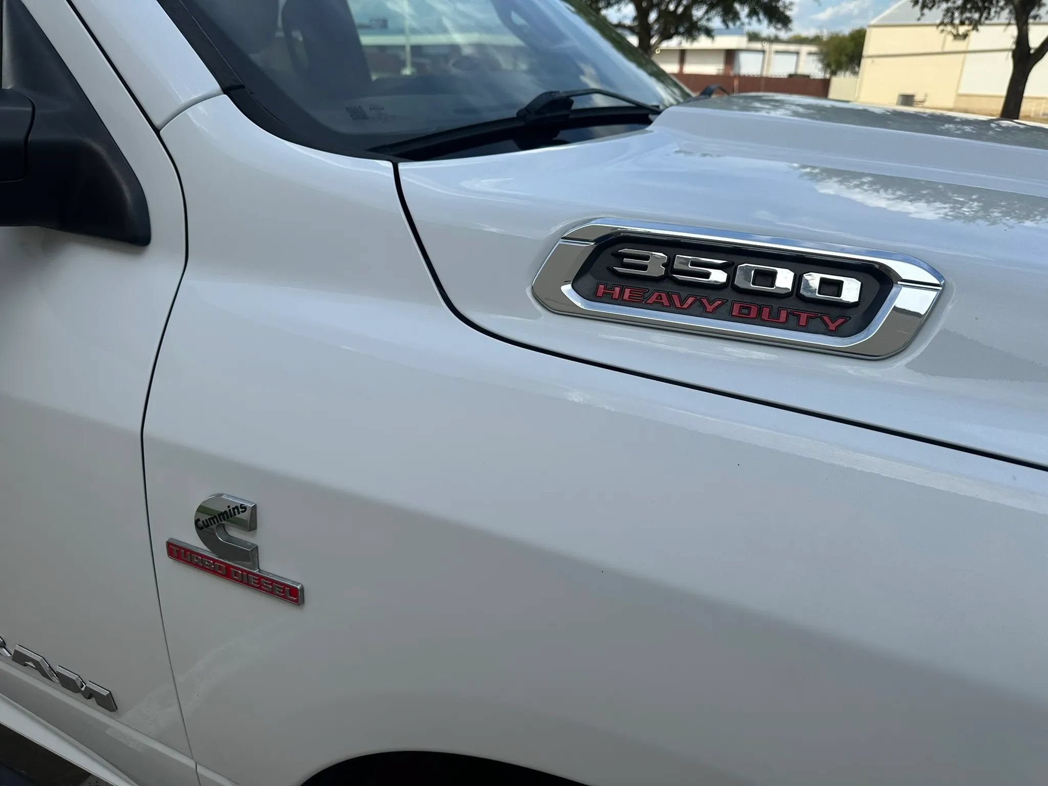 Used 2021 RAM 3500 Tradesman w/ Chrome Appearance Group AWD/4WD image 8