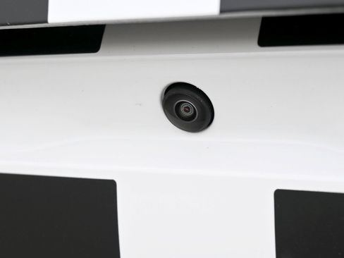 New 2025 Ford F150 Lariat w/ Equipment Group 502A High image 5