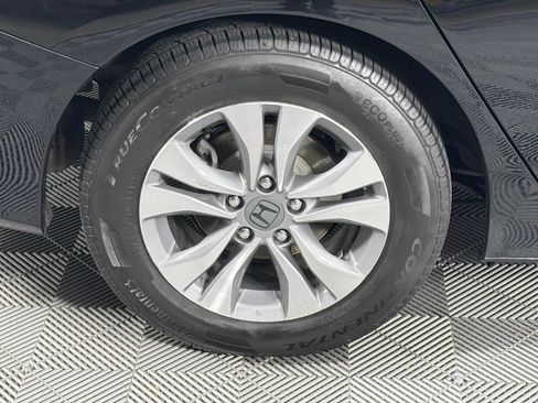 Used 2015 Honda Accord LX image 28