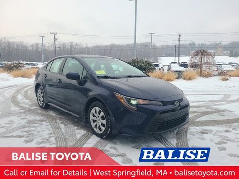 Used 2024 Toyota Corolla LE image 1