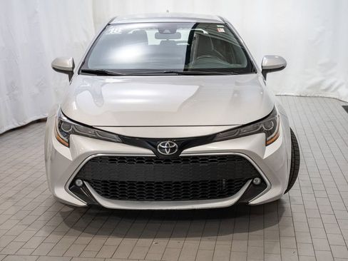 Used 2019 Toyota Corolla XSE image 2