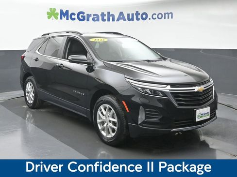 Used 2022 Chevrolet Equinox LT image 2