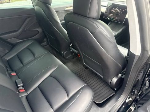 Used 2023 Tesla Model 3 Long Range AWD/4WD image 17