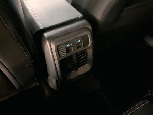 Used 2025 Ford Bronco Outer Banks image 25