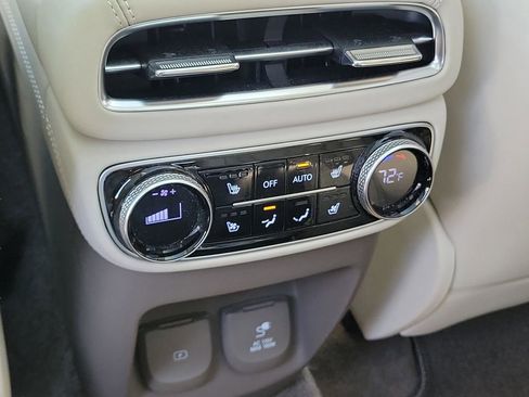 Used 2024 Genesis GV80 3.5T Prestige Signature AWD/4WD image 13