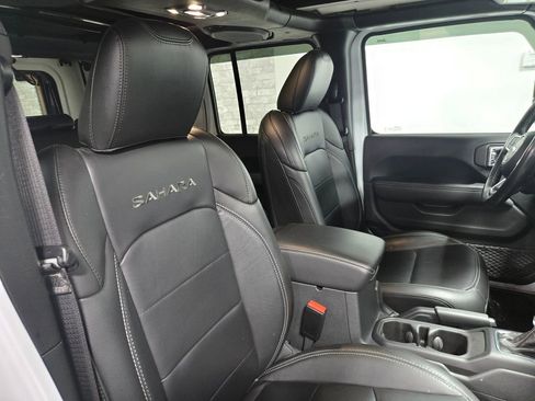 Used 2023 Jeep Wrangler Unlimited Sahara w/ Cold Weather Group image 57