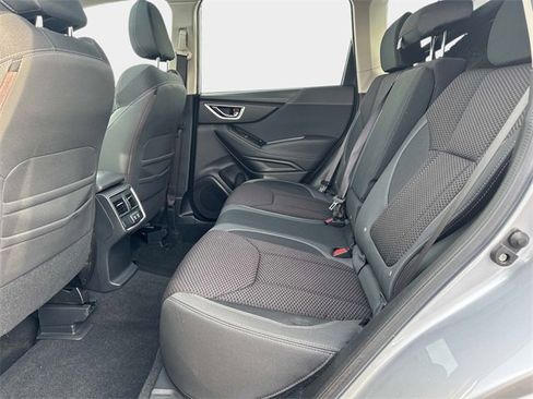Used 2019 Subaru Forester Premium image 10