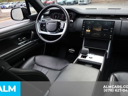 Used 2025 Land Rover Range Rover Long Wheelbase SE AWD/4WD image 29