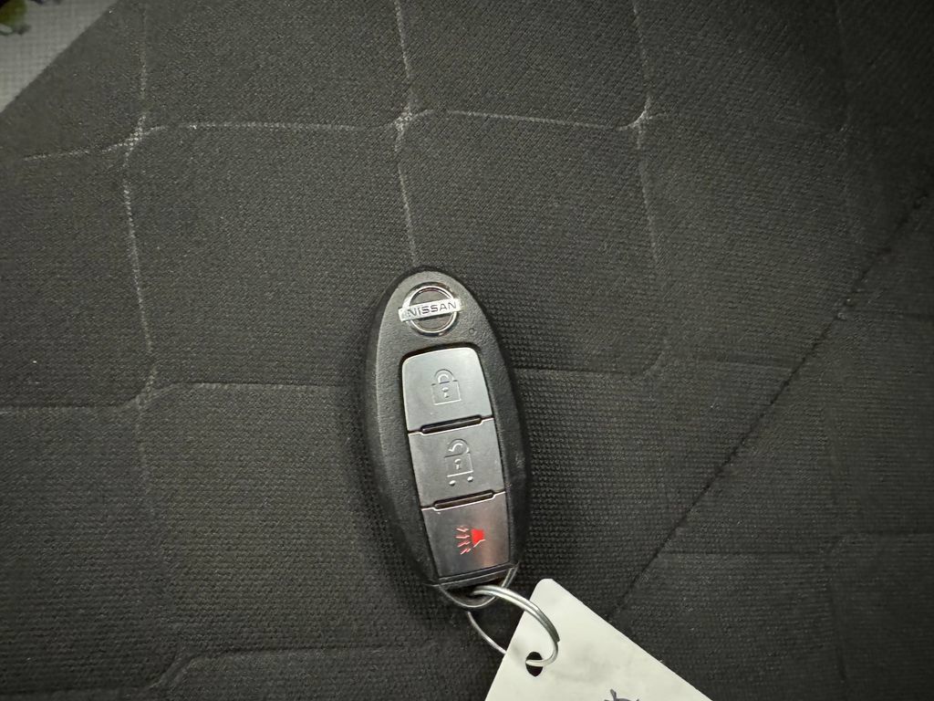 Used 2020 Nissan Kicks S FWD image 17