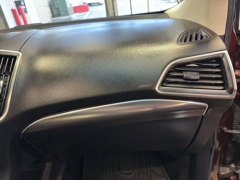 Used 2015 Ford Edge Titanium w/ Equipment Group 302A image 21