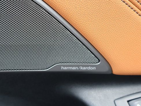 Used 2023 BMW 530e w/ Premium Package image 62