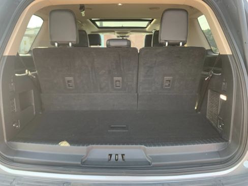 Used 2023 Ford Expedition XLT RWD image 20