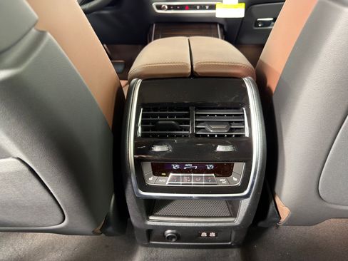 New 2026 BMW X7 xDrive40i image 26