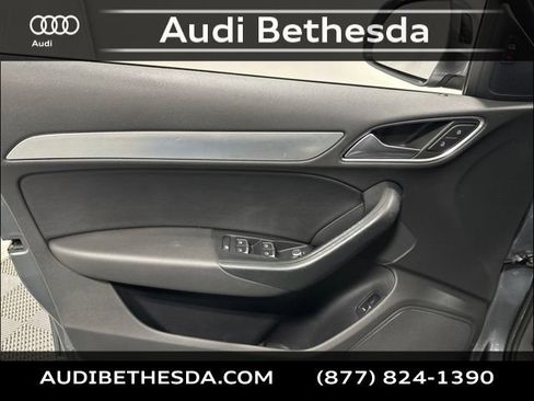 Used 2016 Audi Q3 2.0T Premium Plus w/ Technology Package AWD/4WD image 14