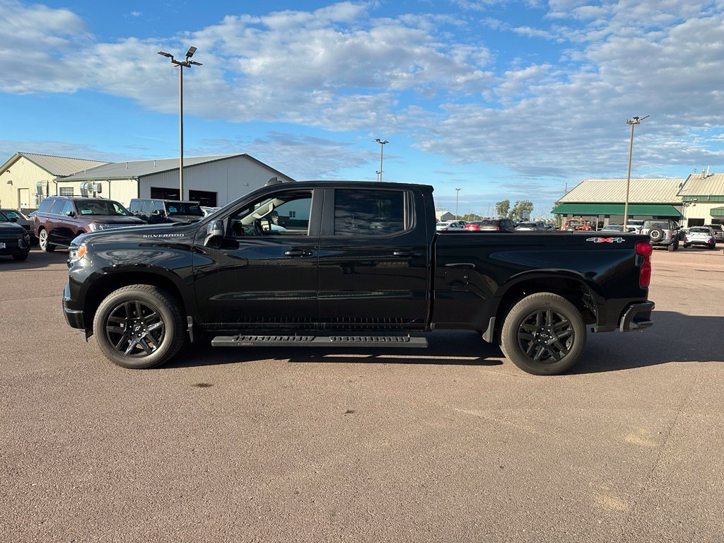 Used 2025 Chevrolet Silverado 1500 RST w/ Convenience Package II AWD/4WD image 36