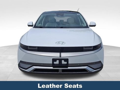 Used 2023 Hyundai Ioniq 5 Limited AWD/4WD image 2